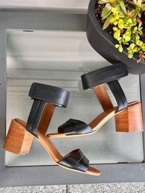 See by Chloe Anna Sandals in Black